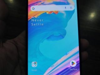 oneplus-5t-664gb-okazion-80-mije-te-vjetra