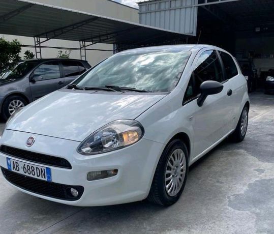 shitet-fiat-grande-punto-evo-14-benzinegas-viti-2013-big-0